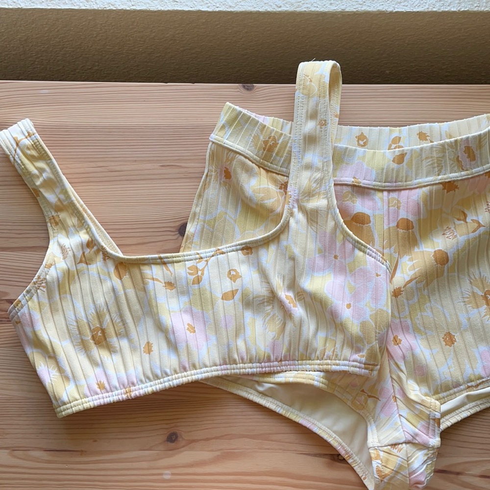 Billabong high waist swimsuit